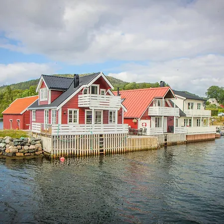 Modern Fisherman's By The Sea At Markane *